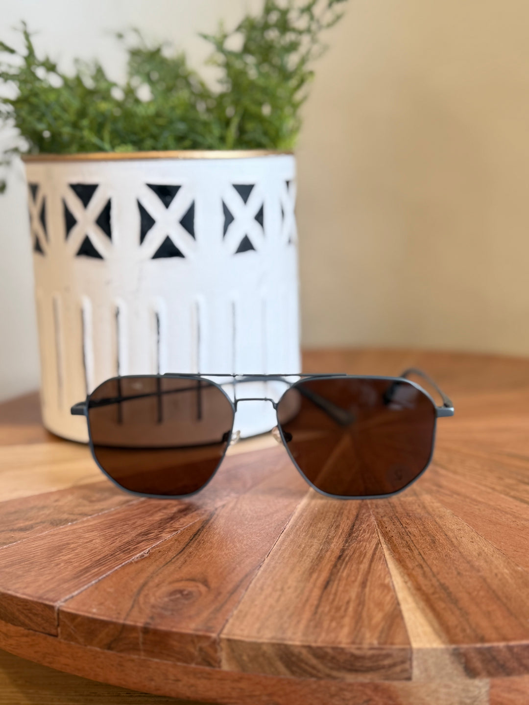 Emmett Polarized Aviator Sunglasses
