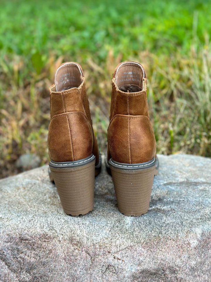 Pecan Pie Boots