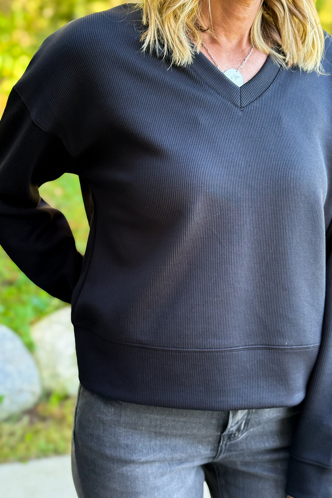 Martina V-Neck