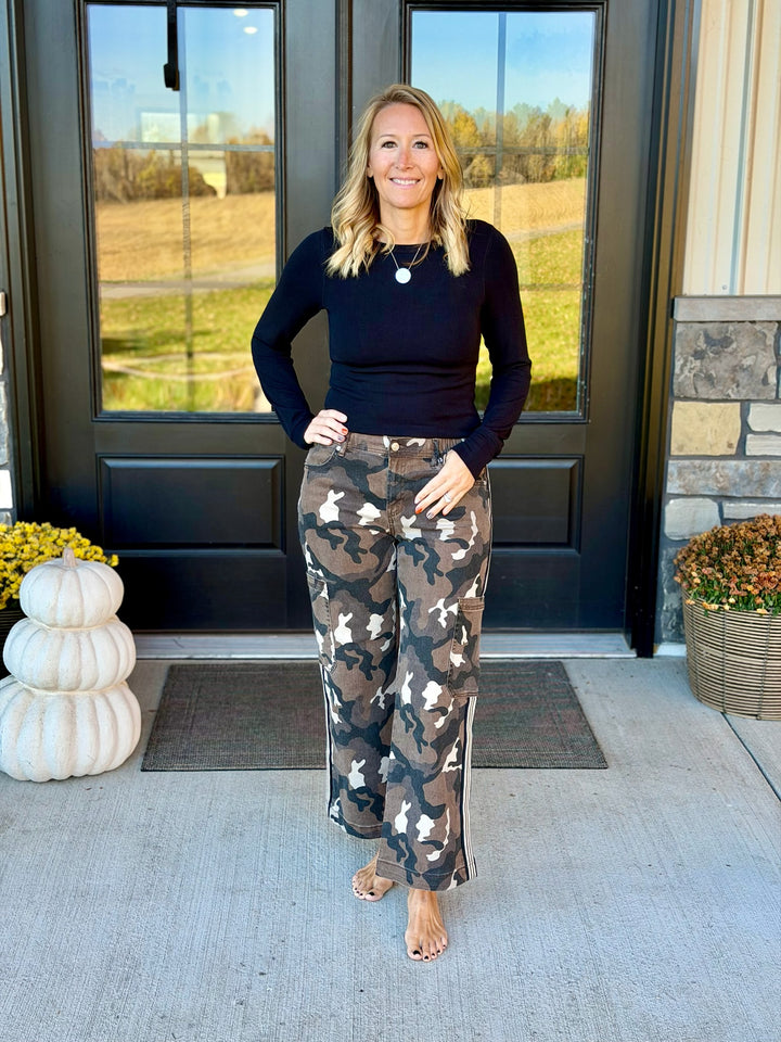 Mica High Rise Brown Camo Pant