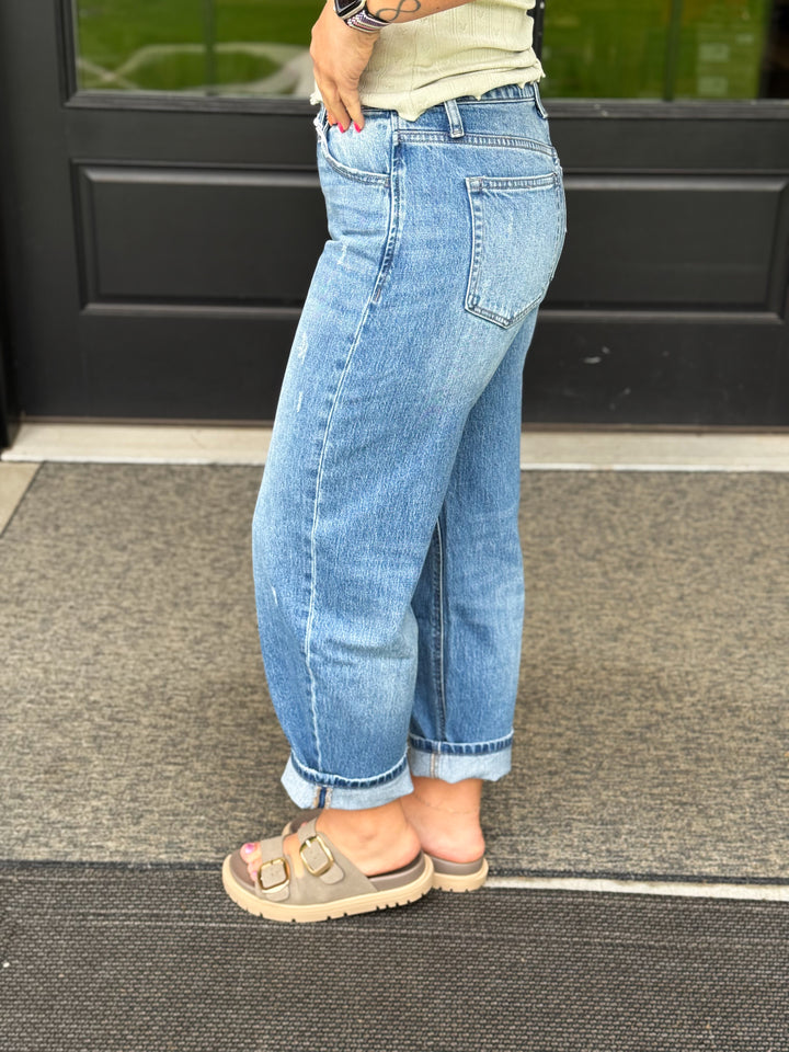 Vervet High Rise Barrel Jean