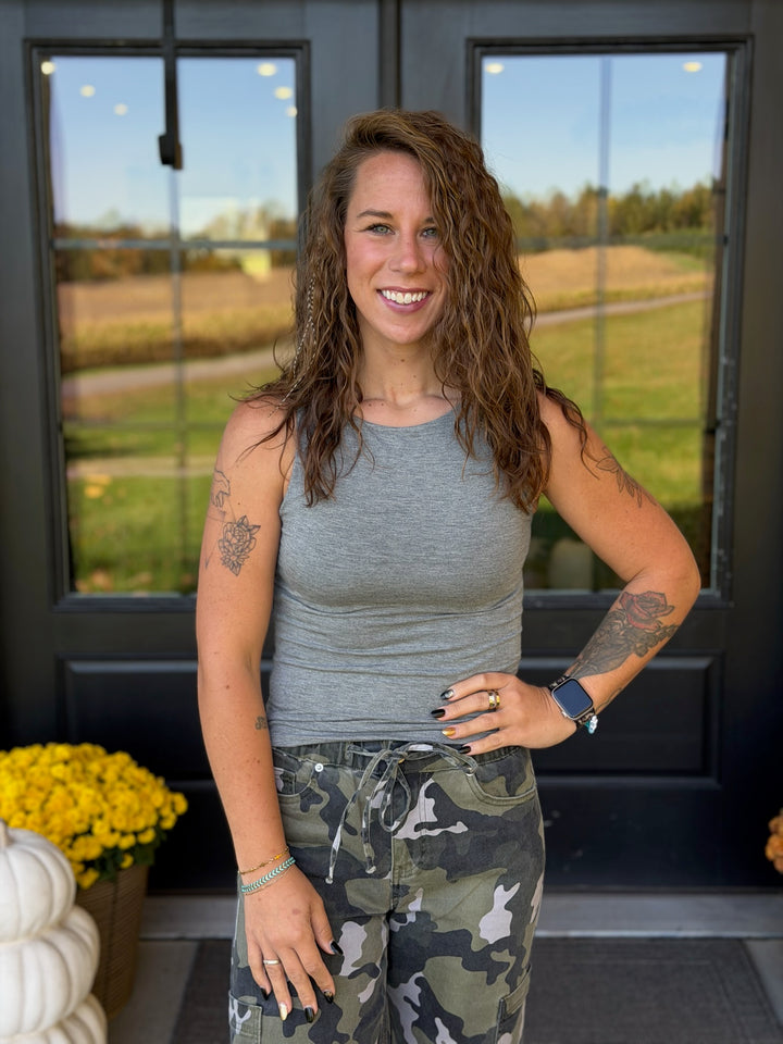Core Basic Scoop Tank- Grey